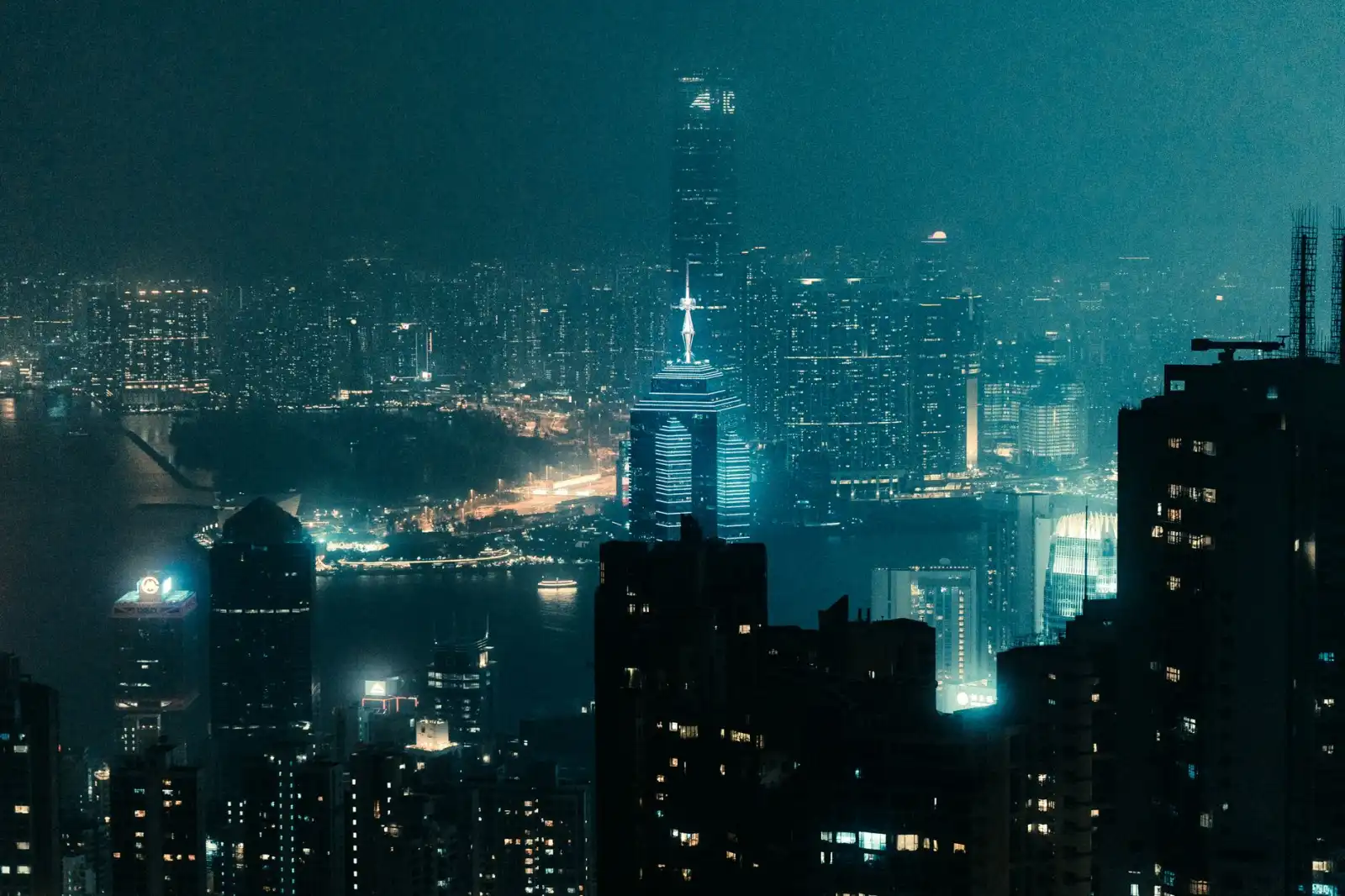 公寓场景下智能照明与智能安防的协同部署方案对比