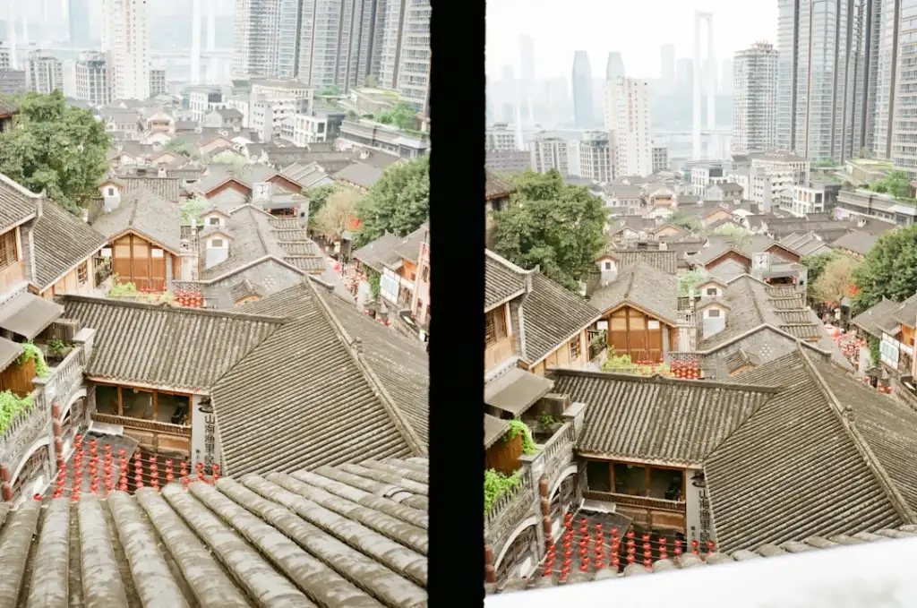智能插座与智能开关联动方案：深圳公寓全屋远程控制改造实例解析