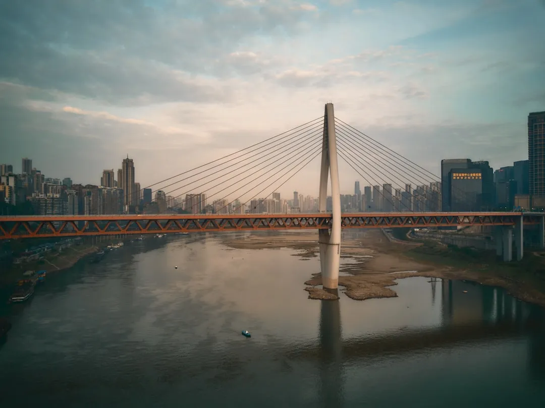 呜哇科技智能安防系统在公寓场景中的应用优势与配置建议