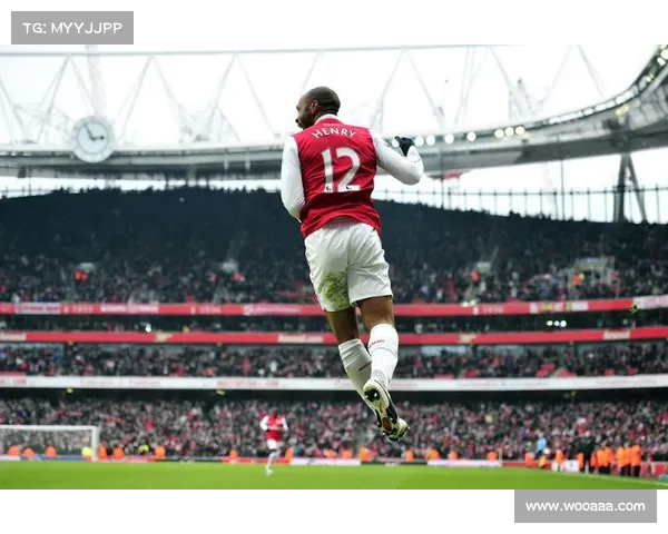 NBA官方播客解析赛季热点话题与明星球员精彩表现