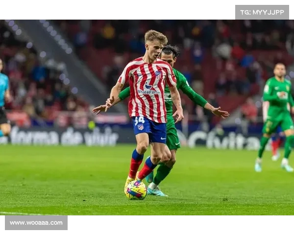 马竞官方宣布巴里奥斯因肌肉轻伤缺席对波尔图热身赛